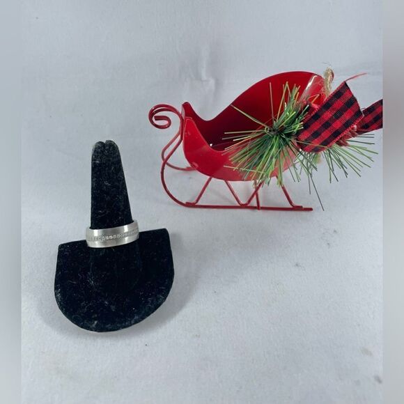 🎉❤️HOST PICK ❤️🎉 Mens Ring Band Brushed Finish Size 10 EPC Wedding Jewel… - Picture 2 of 5